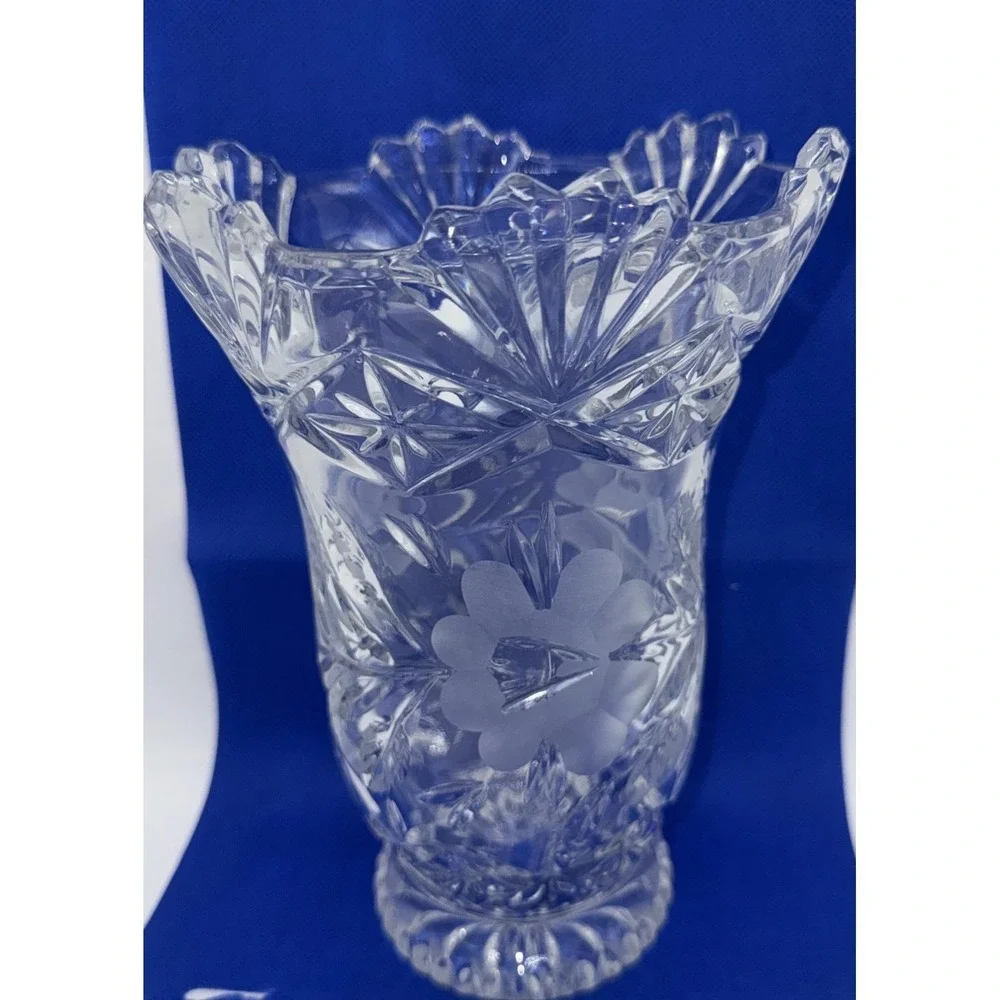Vintage Imperial Lead Crystal Scalloped Top Vase Made in Poland